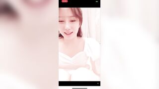 气质大美女下海甜美笑容赏心悦目越看越喜欢