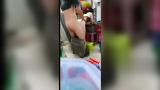 五金批发店老板和老板娘大白屁股自己扭动