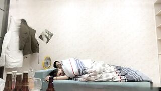 强上大胸女神一直说不要
