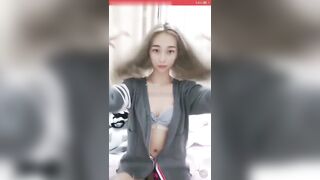 极品小尤物下海了高价收费房自慰大秀